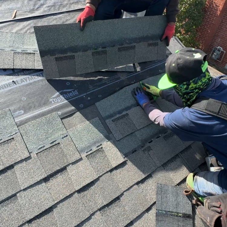 Roofing in Hazel Park, MI