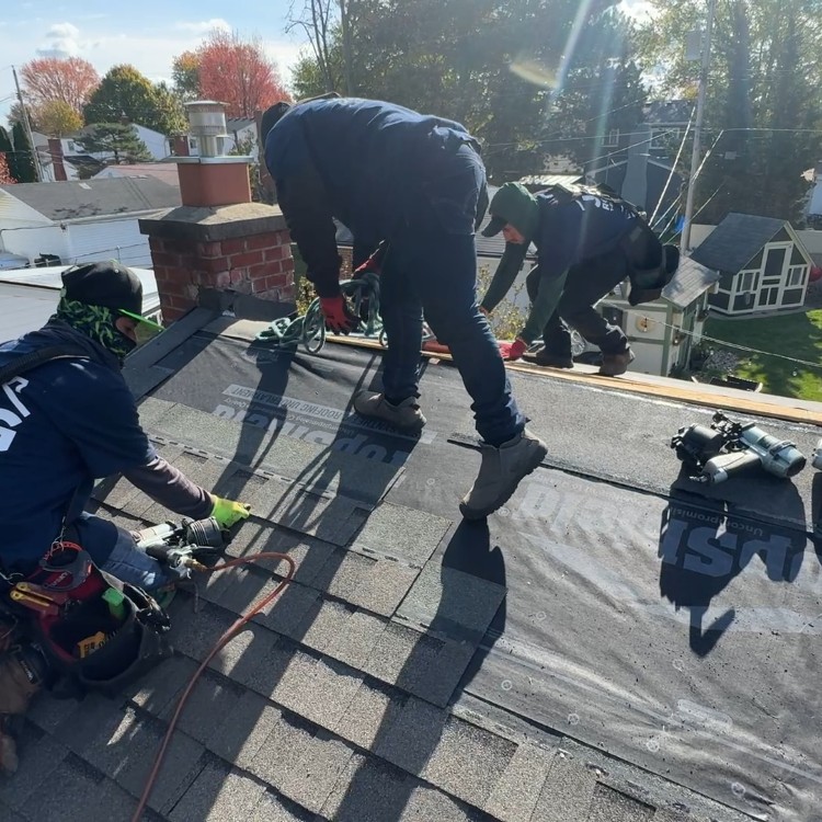 Roofing in Hazel Park, MI